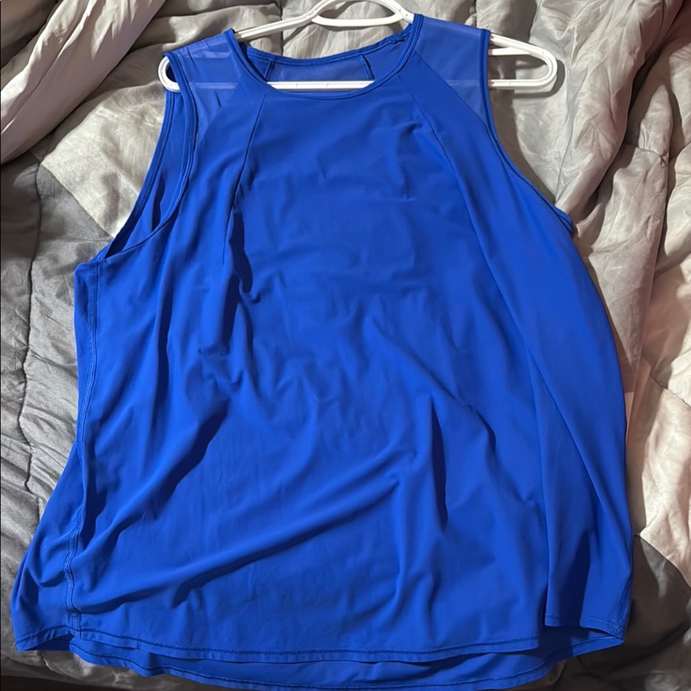 Lululemon sculpt tank ( pleated ) Size 14